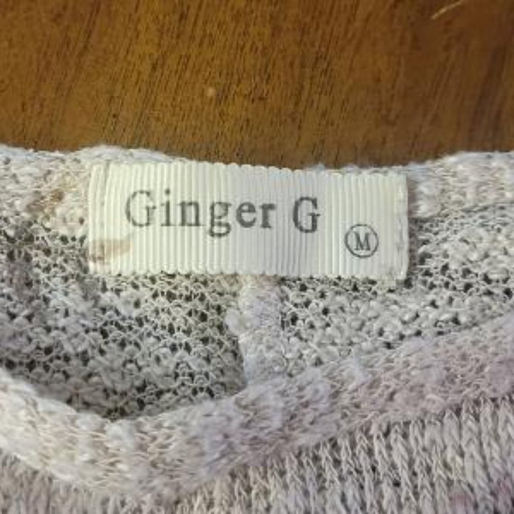 Ginger G Floral Top - Picture 9 of 11